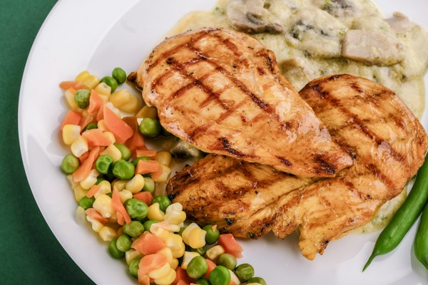Herb-Grilled Chicken at MOD Pizza